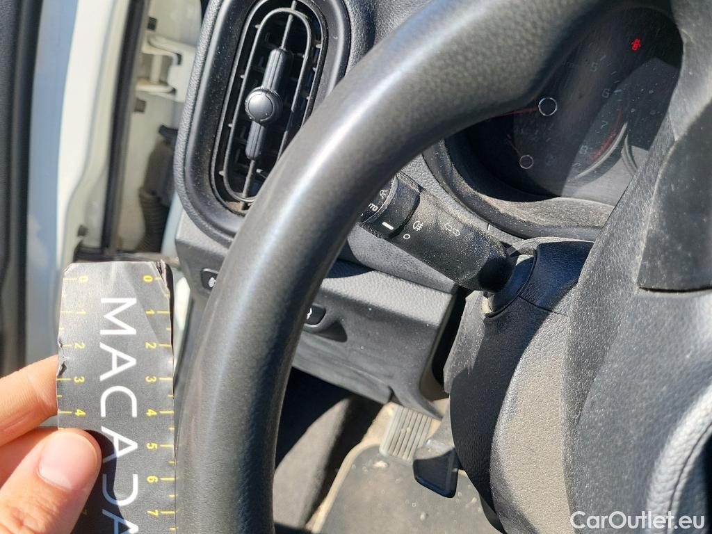  KIA  Picanto KIA  / 2017 / 5P / berlina con portón 1.0 CVVT 49kW (67CV) Concept #23