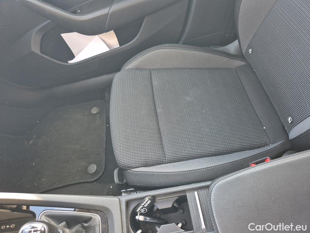  Skoda  Octavia SKODA  / 2020 / 5P / berlina con portón 2.0 TDI 110kW (150CV) Manual Ambition #14