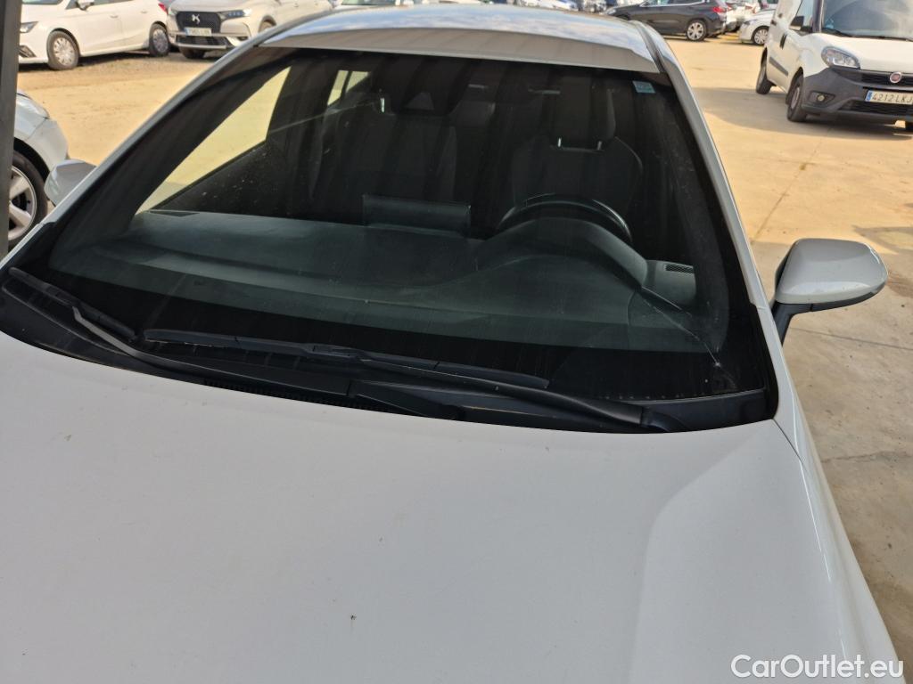  Toyota  Corolla TOYOTA  1.8 125H ACTIVE TECH E-CVT #3