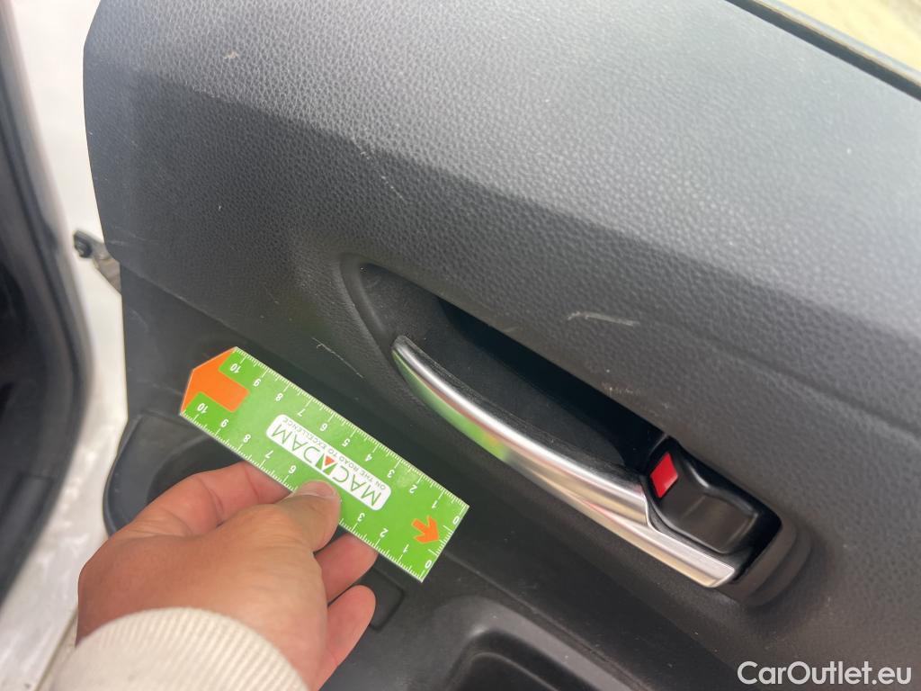  Toyota  Corolla TOYOTA  1.8 125H ACTIVE TECH E-CVT #28