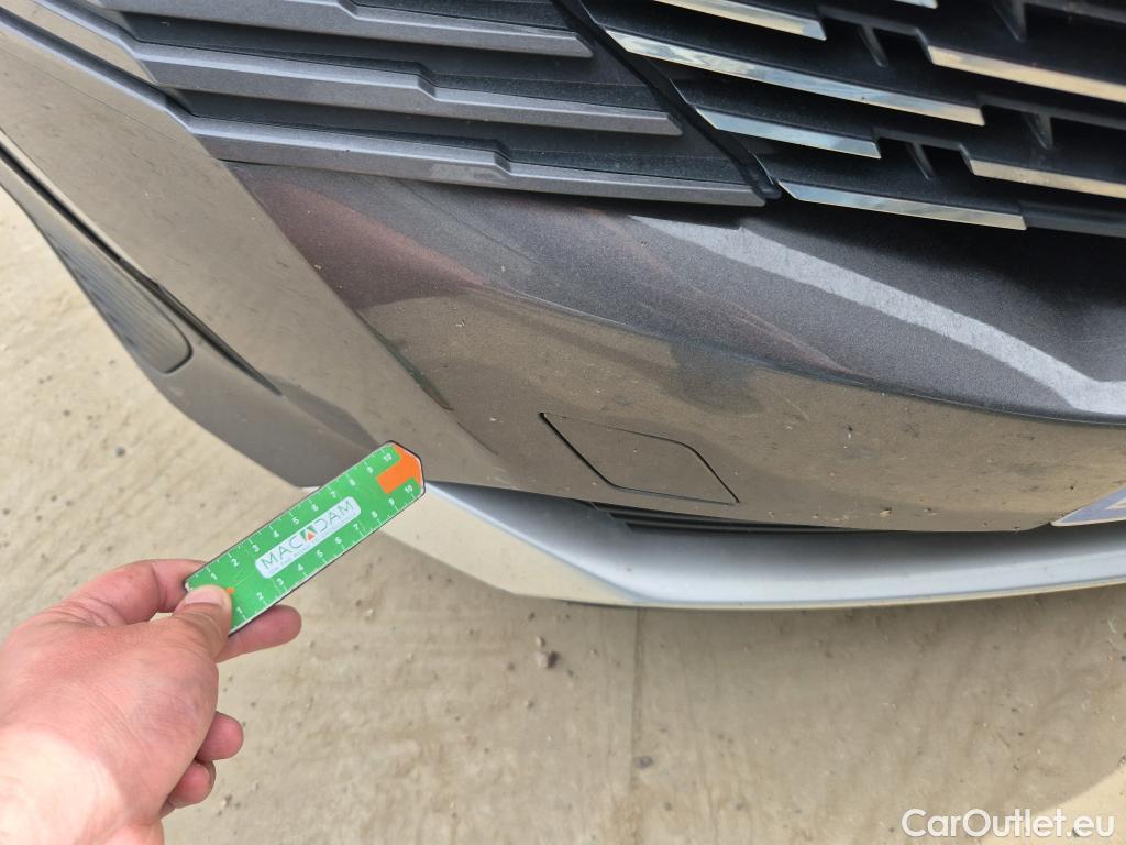  Peugeot  3008 PEUGEOT  Hybrid / 2020 / 5P / todoterreno 225 e-EAT8 Allure (AC2) #23