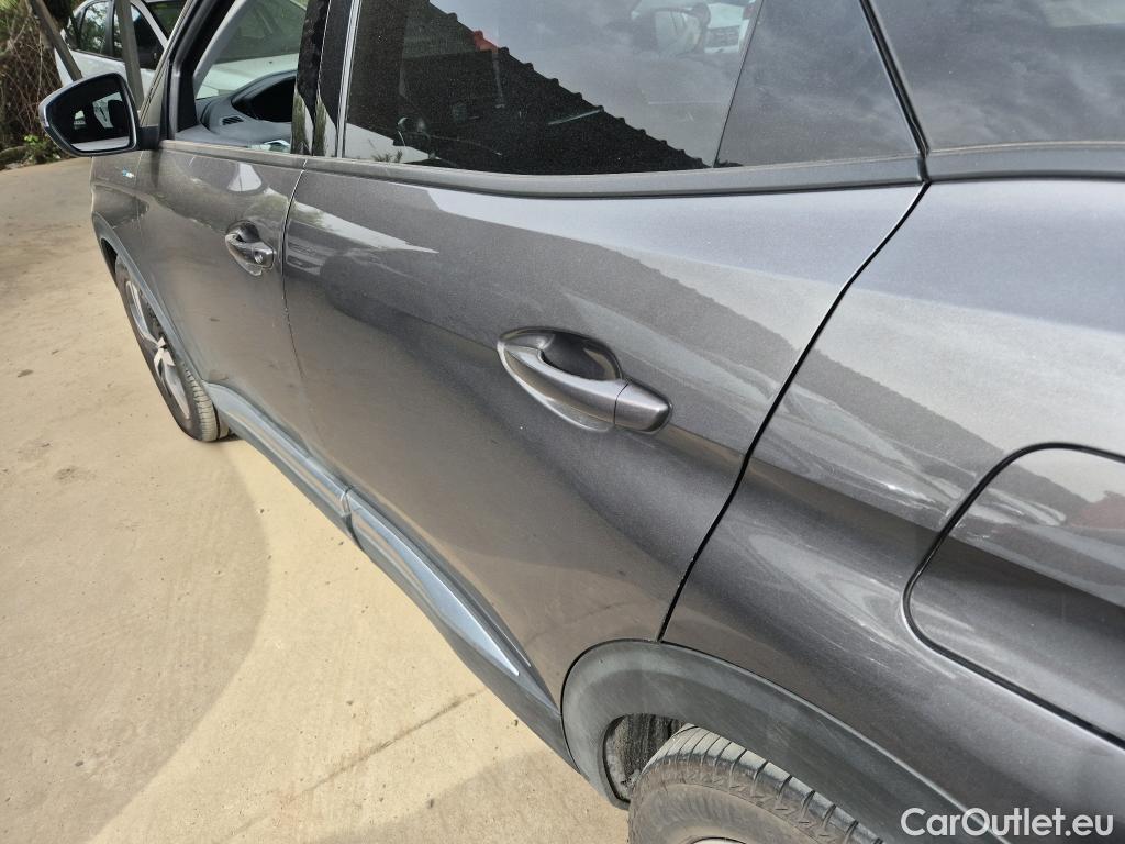  Peugeot  3008 PEUGEOT  Hybrid / 2020 / 5P / todoterreno 225 e-EAT8 Allure (AC2) #14