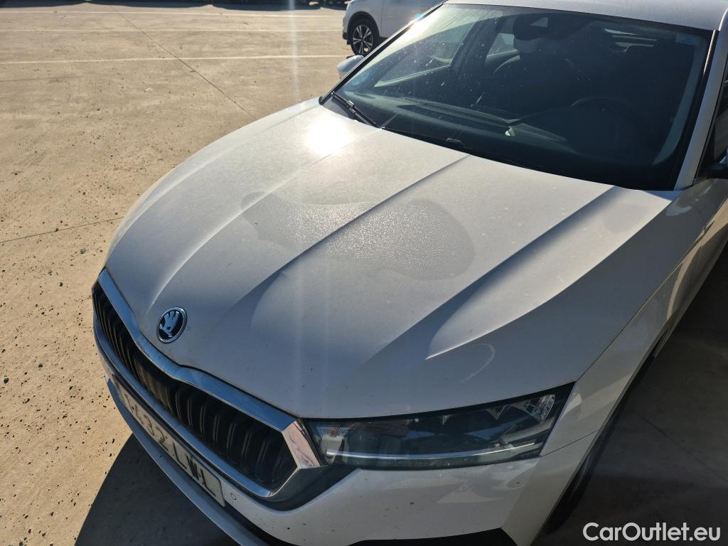  Skoda  Octavia SKODA  / 2020 / 5P / berlina con portón 2.0 TDI 110kW (150CV) Manual Ambition #3