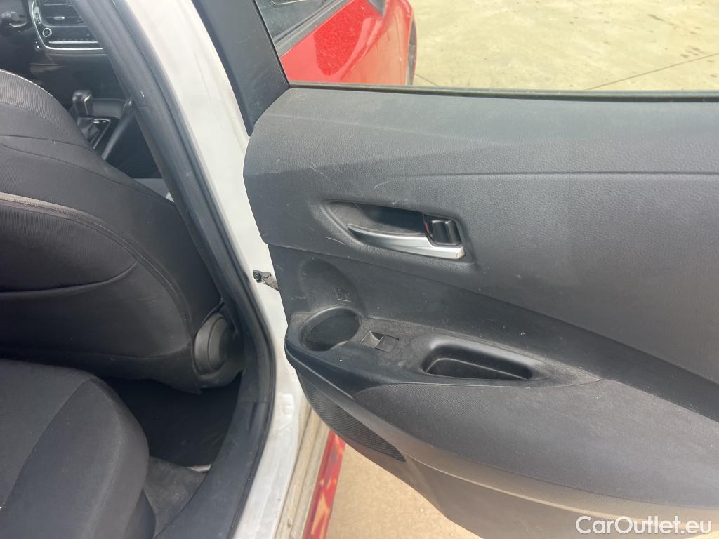  Toyota  Corolla TOYOTA  1.8 125H ACTIVE TECH E-CVT #27