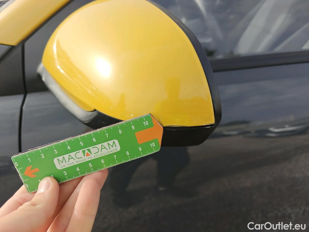  KIA  STONIC KIA  / 2017 / 5P / todoterreno 1.0 T-GDi 74kW (100CV) MHEV iMT Concept #64