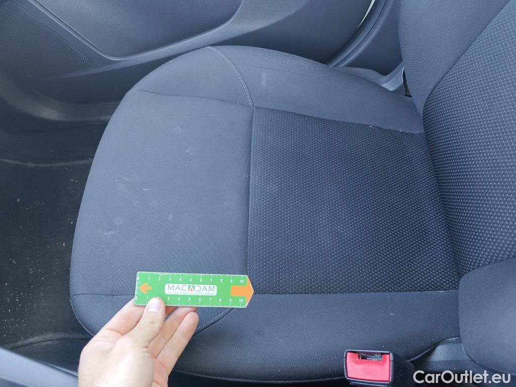  Ford  Focus FORD  5p 3G berlina con portón 1.5 TDCi E6 70kW (95CV) Trend+ #84