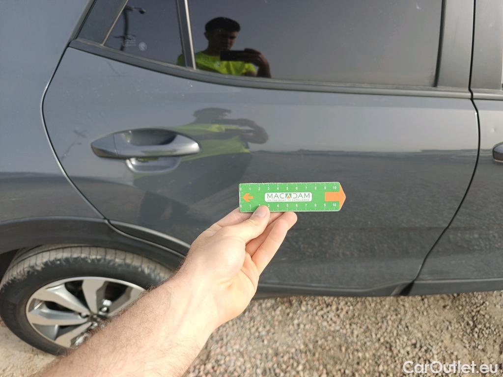  KIA  STONIC KIA  / 2017 / 5P / todoterreno 1.0 T-GDi 74kW (100CV) MHEV iMT Concept #13