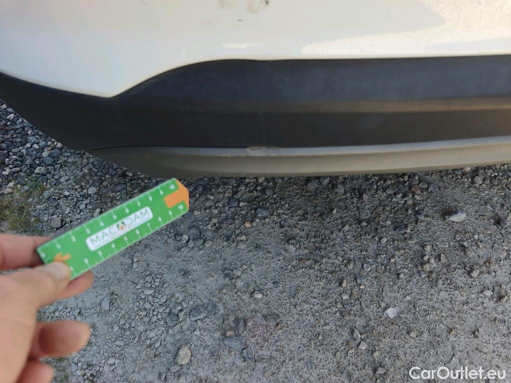  Hyundai  Tucson HYUNDAI  / 2018 / 5P / todoterreno 1.6 CRDI 85kW (116CV) 48V SLE 4X2(SP)(SL) #7