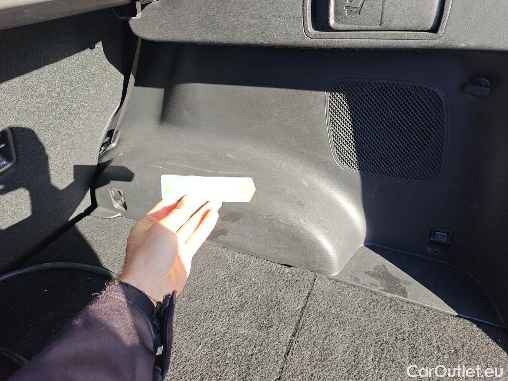  Hyundai  Tucson HYUNDAI  / 2020 / 5P / todoterreno 1.6 TGDI PHEV 195kW Style Auto 4x4 #37