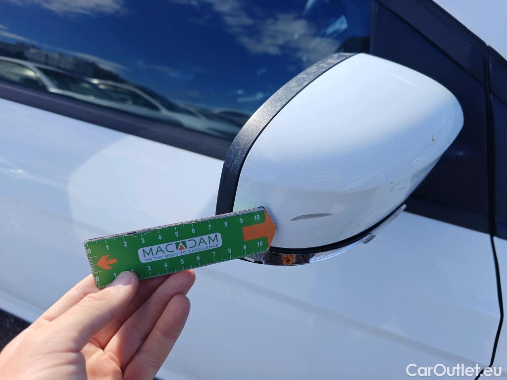  Ford  Focus FORD  5p 3G berlina con portón 1.5 TDCi E6 70kW (95CV) Trend+ #83