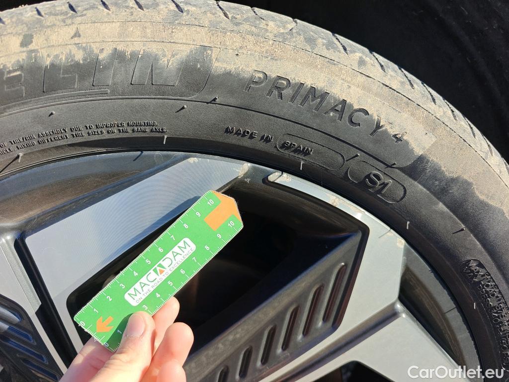  Hyundai  Tucson HYUNDAI  / 2020 / 5P / todoterreno 1.6 TGDI PHEV 195kW Style Auto 4x4 #65