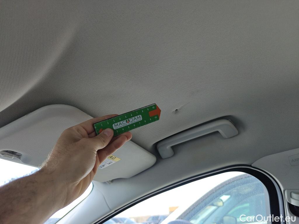  Ford  Focus FORD  5p 3G berlina con portón 1.5 TDCi E6 70kW (95CV) Trend+ #7