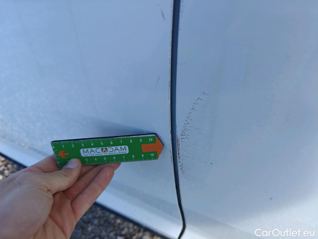  Ford  Focus FORD  5p 3G berlina con portón 1.5 TDCi E6 70kW (95CV) Trend+ #22