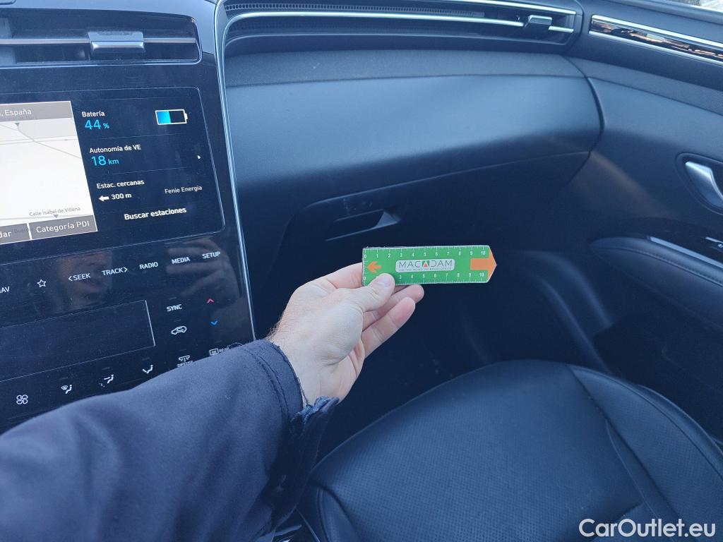  Hyundai  Tucson HYUNDAI  / 2020 / 5P / todoterreno 1.6 TGDI PHEV 195kW Style Auto 4x4 #36