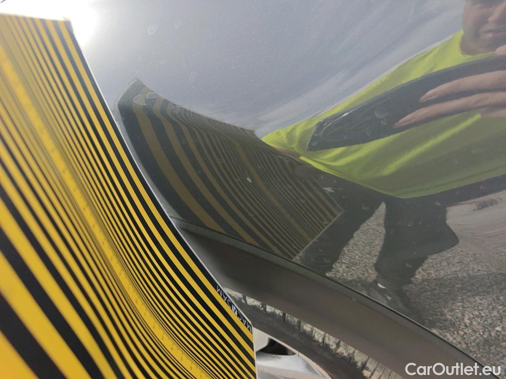  KIA  STONIC KIA  / 2017 / 5P / todoterreno 1.0 T-GDi 74kW (100CV) MHEV iMT Concept #48