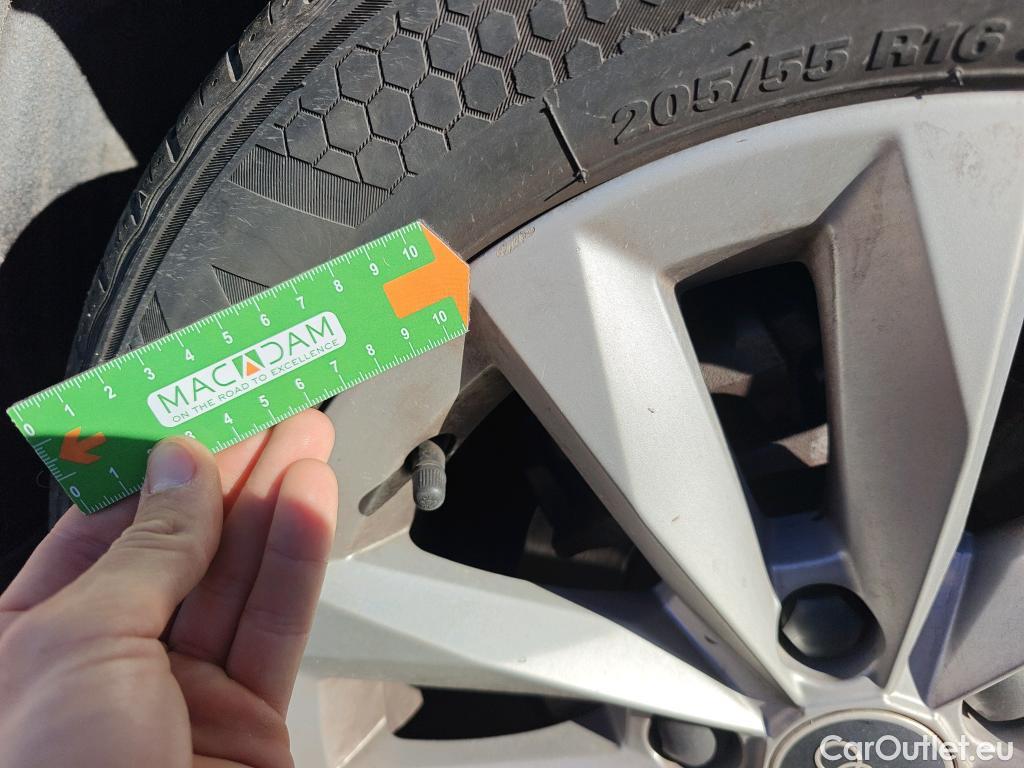  Audi  A3 AUDI  / 2020 / 5P / berlina con portón Sportback 30 TFSI 81kW (110CV) S tronic #30