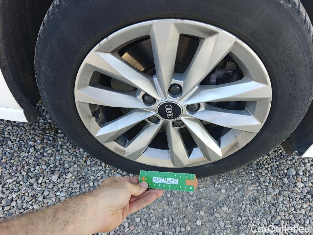  Audi  A3 AUDI  / 2020 / 5P / berlina con portón Sportback 30 TFSI 81kW (110CV) S tronic #12