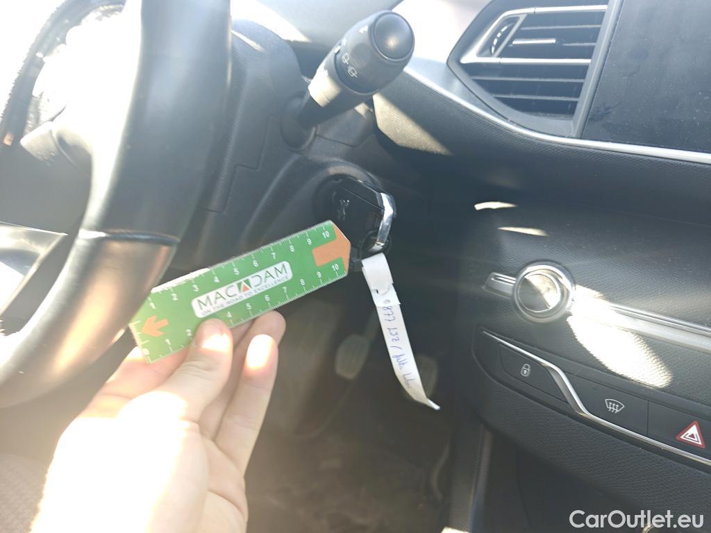  Peugeot  308  SW Active Pack 1.5 HDi 100CV MT6 E6dT #1