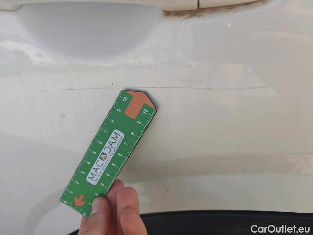  Nissan  Qashqai NISSAN  / 2021 / 5P / todoterreno DIG-T 116kW (158CV) mHEV Xtronic Acenta (AC2) #7