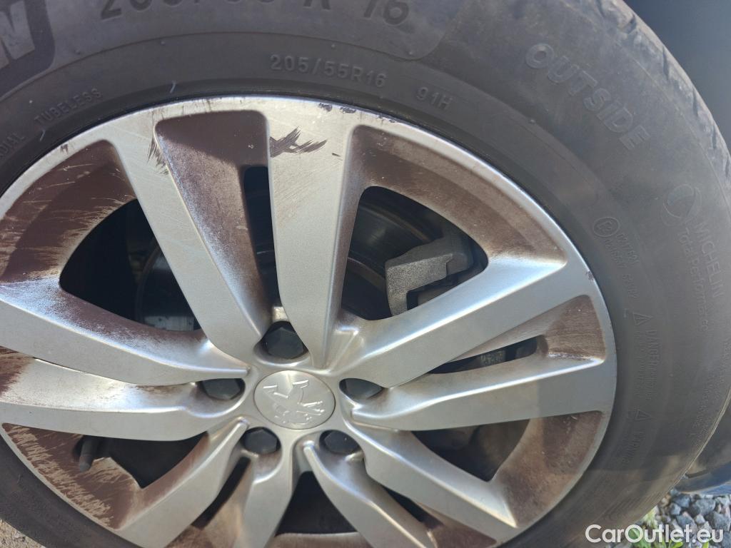  Peugeot  308  SW Active Pack 1.5 HDi 100CV MT6 E6dT #17