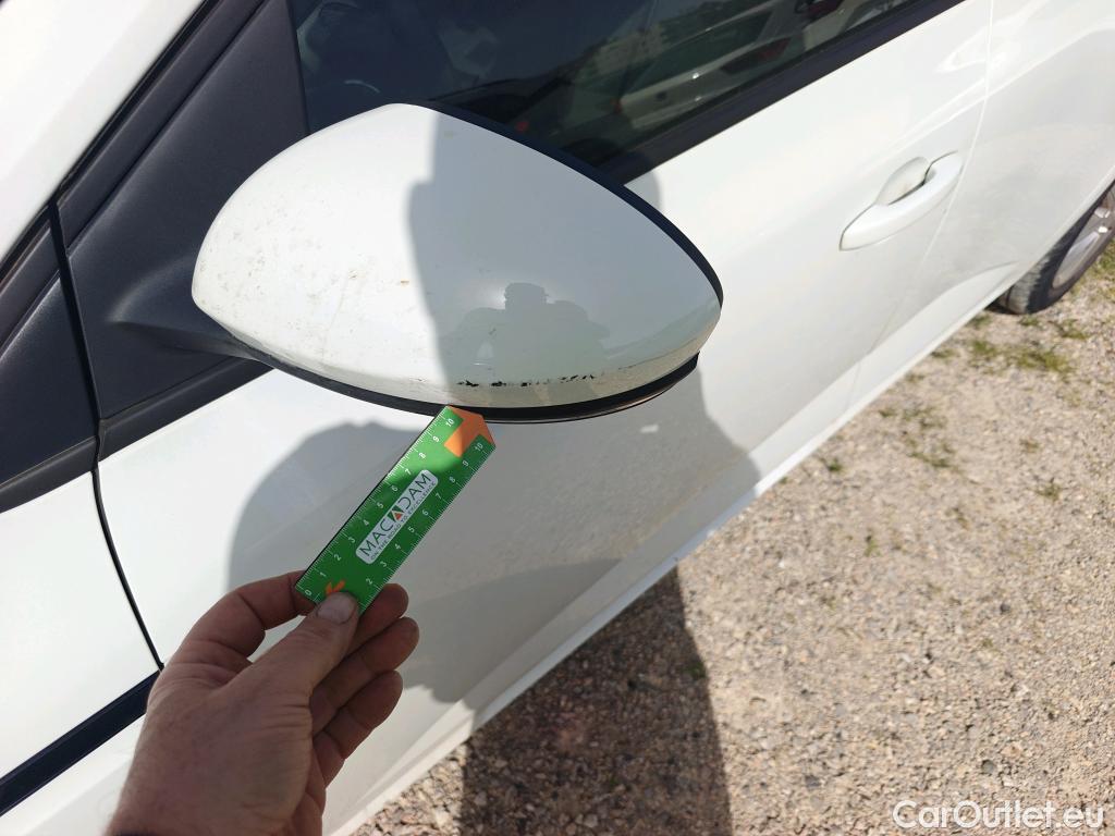  Renault  Megane RENAULT Mégane / 2020 / 5P / berlina con portón Equilibre Blue dCi 85 kW (115CV) #14