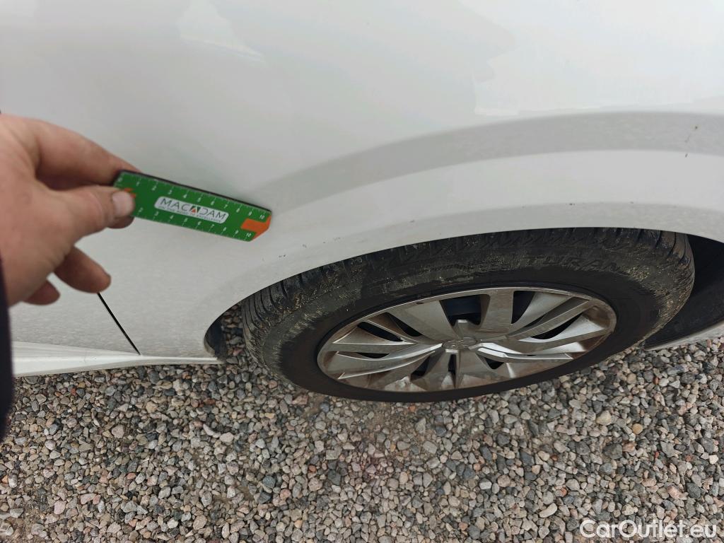  Peugeot  208  Active 1.2 Puretech 75CV MT5 E6d #18