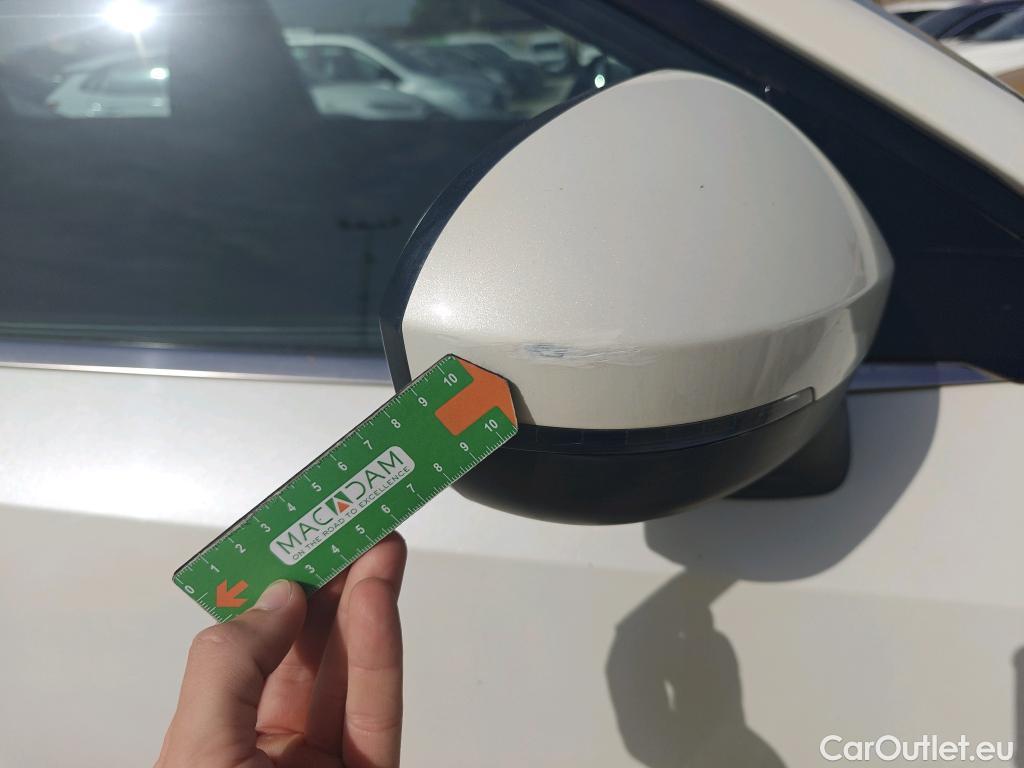  Nissan  Qashqai NISSAN  / 2021 / 5P / todoterreno DIG-T 116kW (158CV) mHEV Xtronic Acenta (AC2) #16