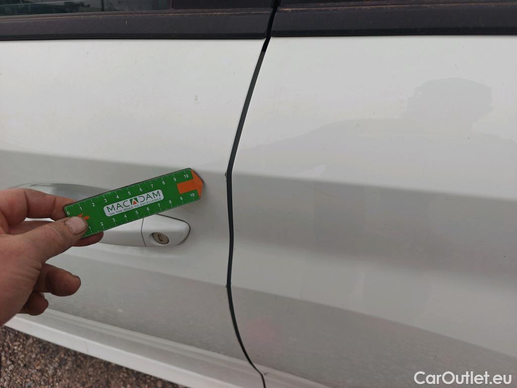  Peugeot  208  Active 1.2 Puretech 75CV MT5 E6d #12