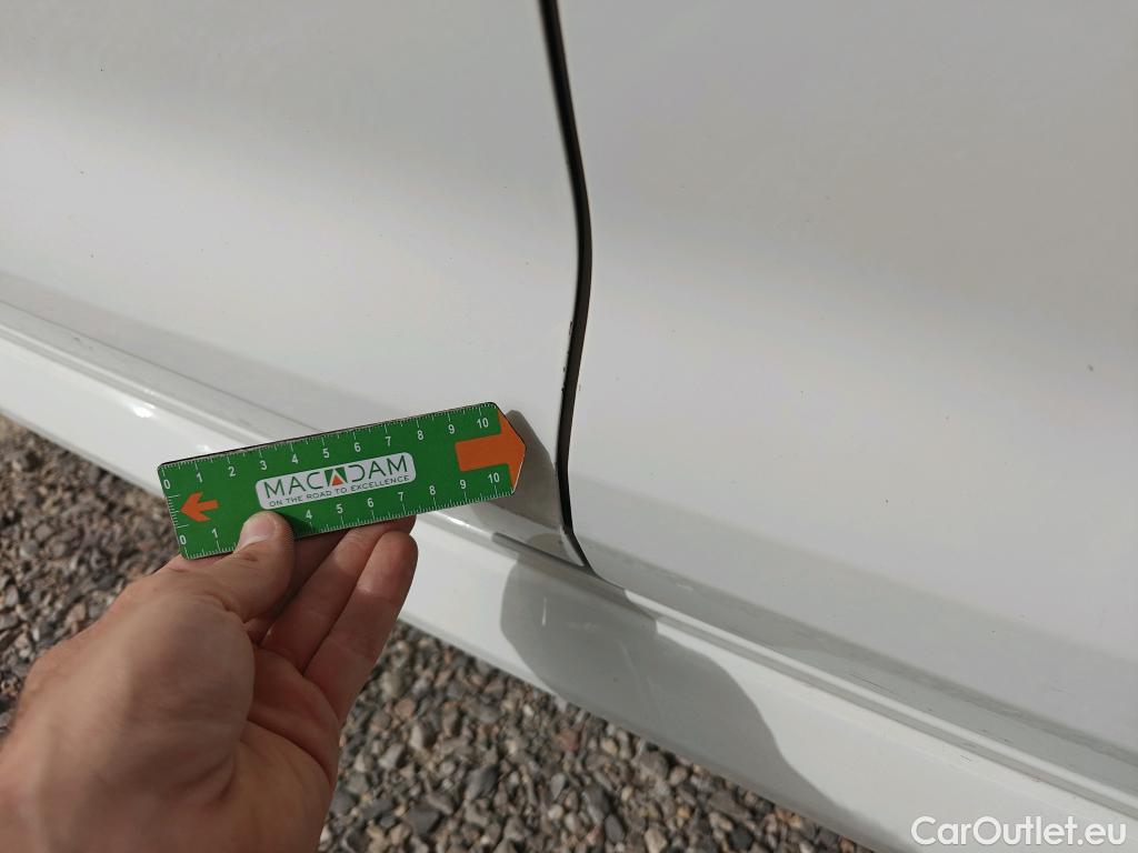  Toyota  Corolla TOYOTA  1.8 125H ACTIVE TECH E-CVT #7