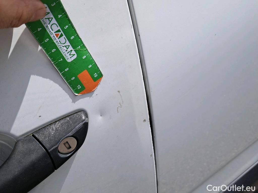  Citroen  Berlingo CITROEN  COMBI Talla M BlueHDi 100 S&S LIVE #22