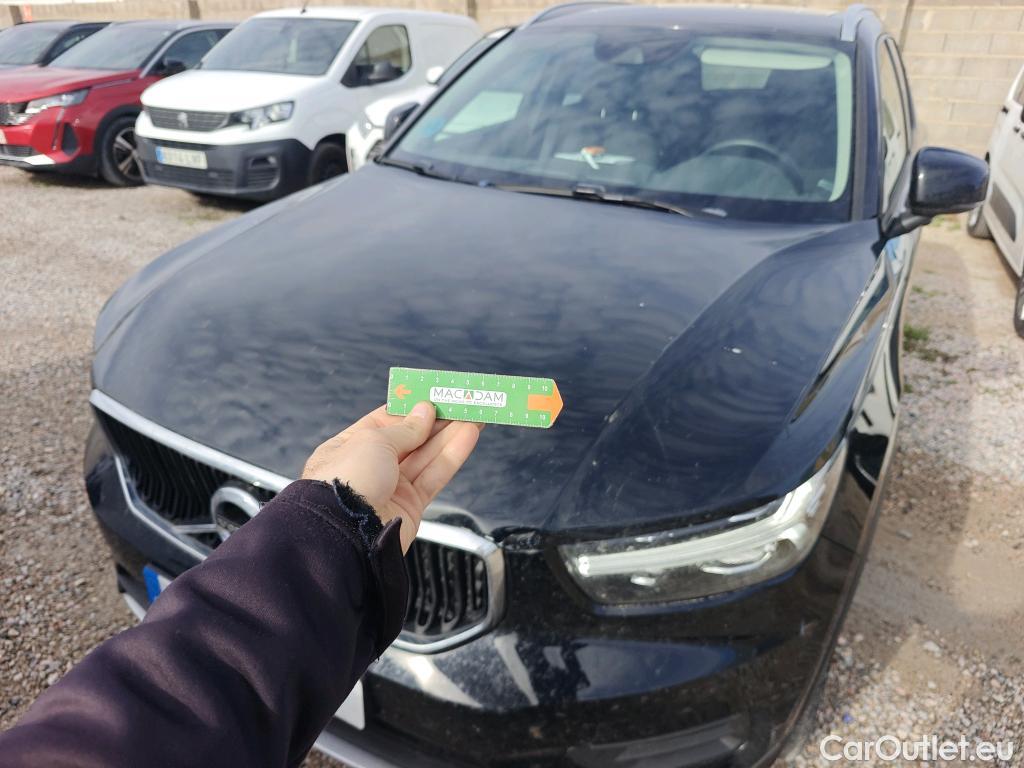  Volvo  XC 40 VOLVO XC40 / 2017 / 5P / todoterreno 1.5 T3 Momentum Pro #3