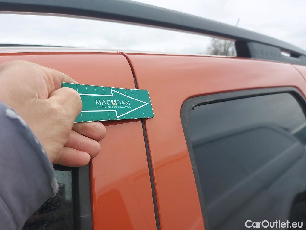  Land Rover  Discovery DACIA Duster / 2018 / 5P / furgón derivado de turismo Essential TCE 74kW(100CV) ECO-G 4X2 (furgón) #35