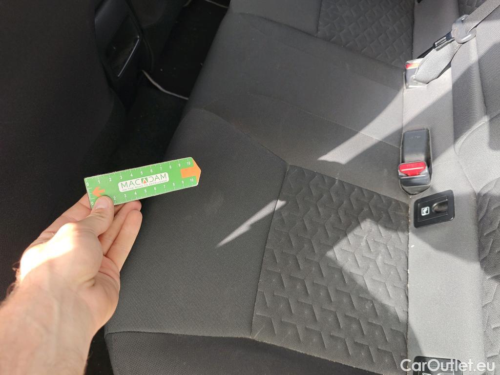  Toyota  Corolla TOYOTA  1.8 125H ACTIVE TECH E-CVT #24