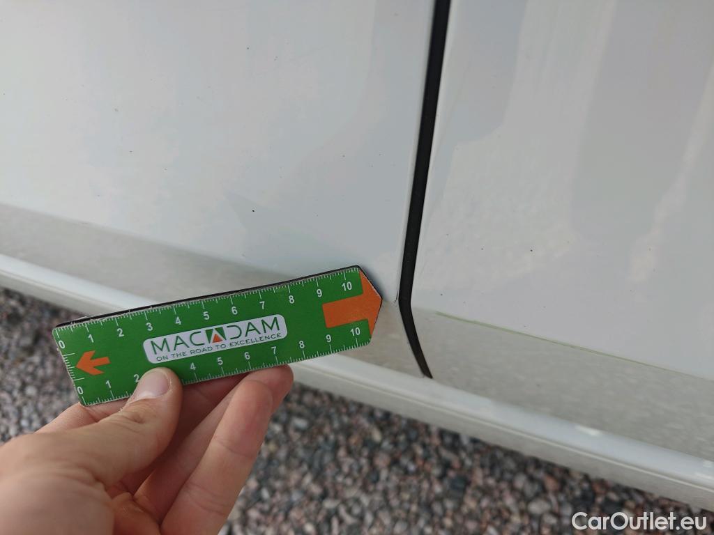  Volkswagen  Golf  VOLKSWAGEN / 2020 / 5P / berlina con portón Life 1.0 eTSI 81kW (110CV) DSG #5