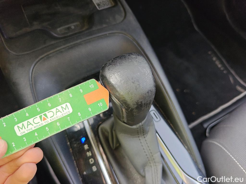  Toyota  Corolla TOYOTA  1.8 125H ACTIVE TECH E-CVT #15