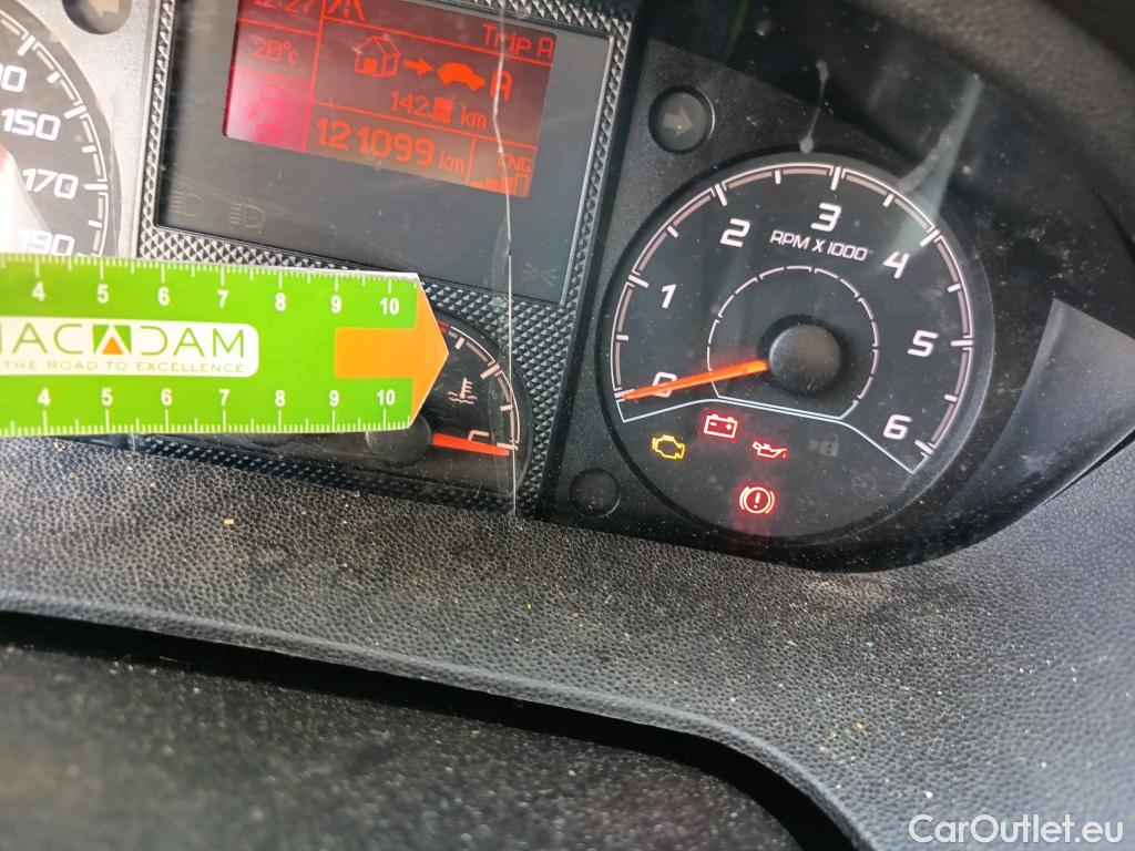  Fiat  Ducato FIAT  / 2014 / 4P / furgón Furgón 35 Medio 100kW Natural Power #2