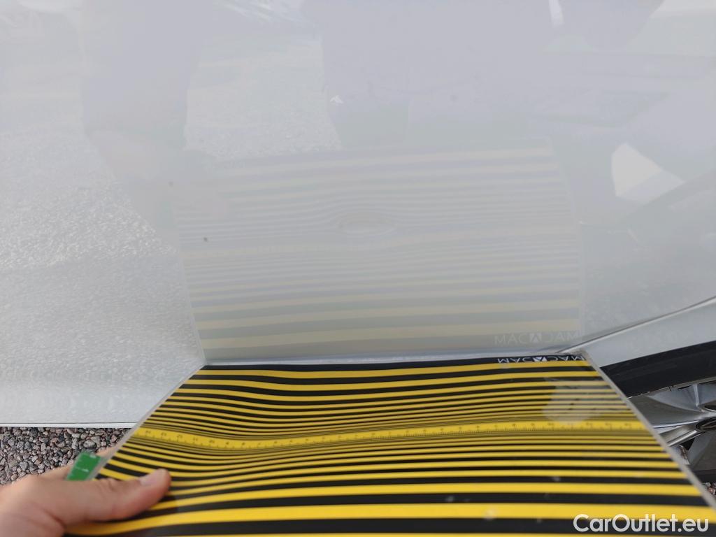  Volkswagen  Golf  VOLKSWAGEN / 2020 / 5P / berlina con portón Life 1.0 eTSI 81kW (110CV) DSG #2