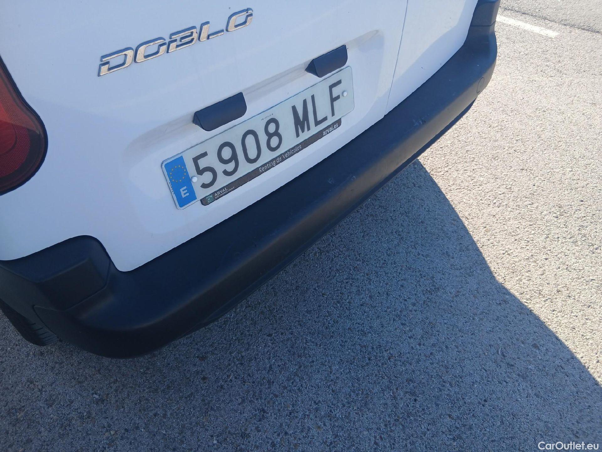  Fiat  Doblo FIAT Doblò / 2022 / 4P / furgón derivado de turismo Furgón 1.5 BlueHDi 100 1000kg L1H1 (AC2) #10