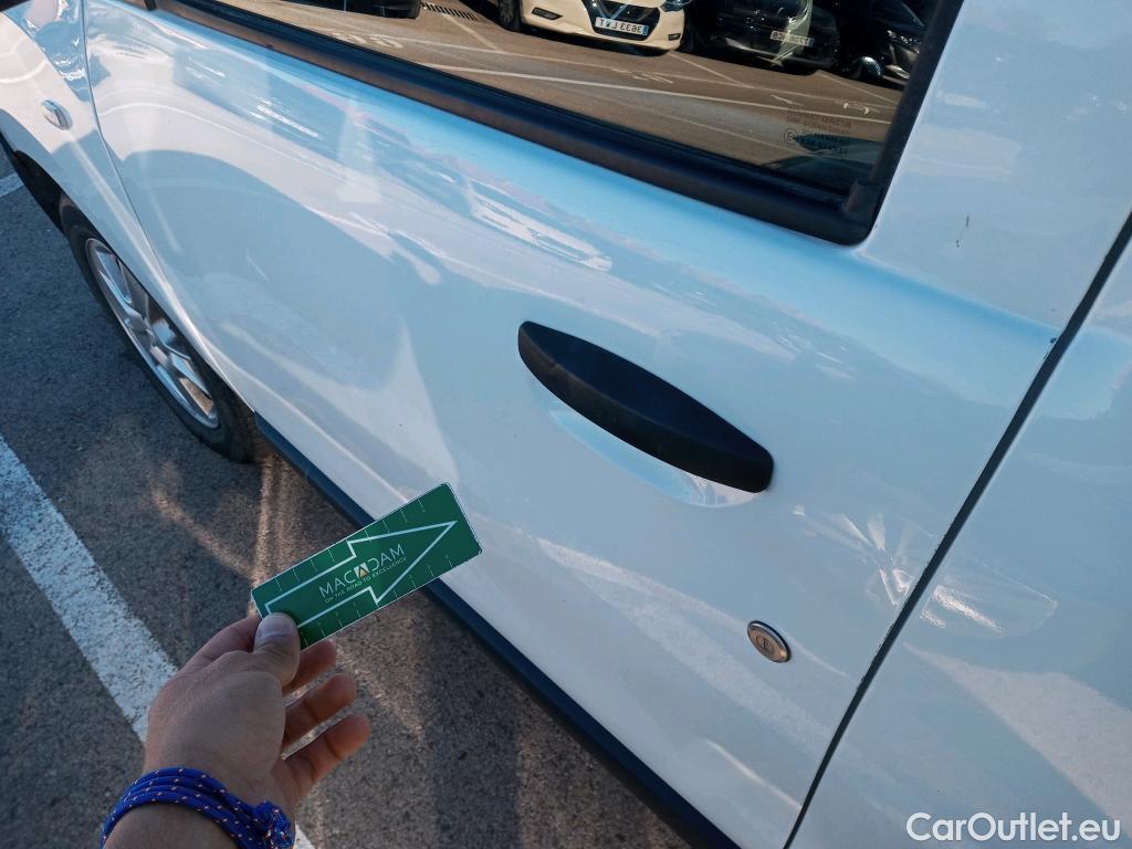  Dacia  Dokker DACIA  / 2013 / 4P / combi Essential Blue dCi 70kW (95CV) N1 #16