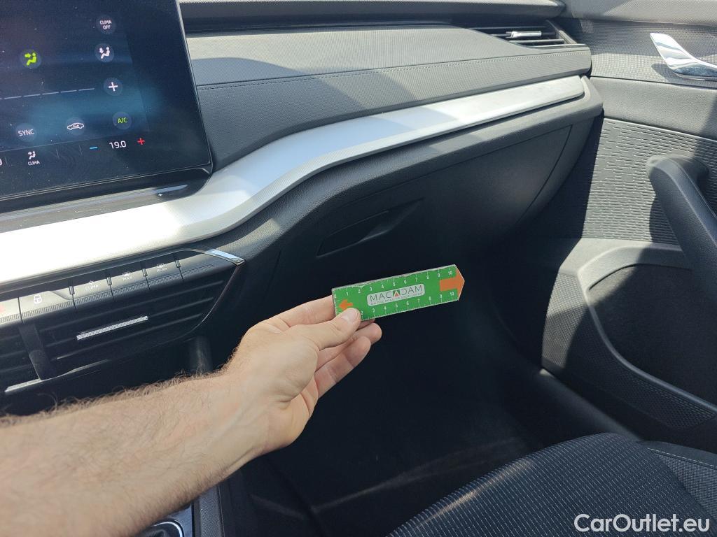  Skoda  Octavia SKODA  / 2020 / 5P / berlina con portón 2.0 TDI 85kW (115 CV) Manual Ambition #9