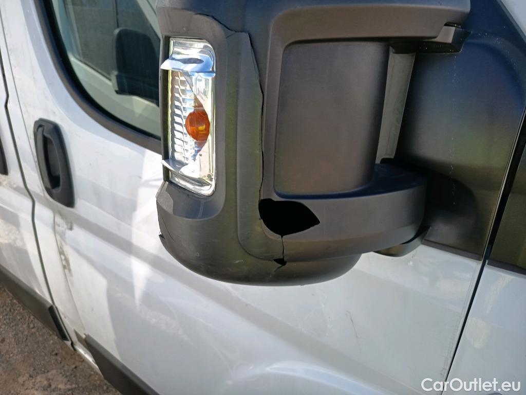  Fiat  Ducato FIAT  / 2014 / 4P / furgón Furgón 35 Medio 100kW Natural Power #26