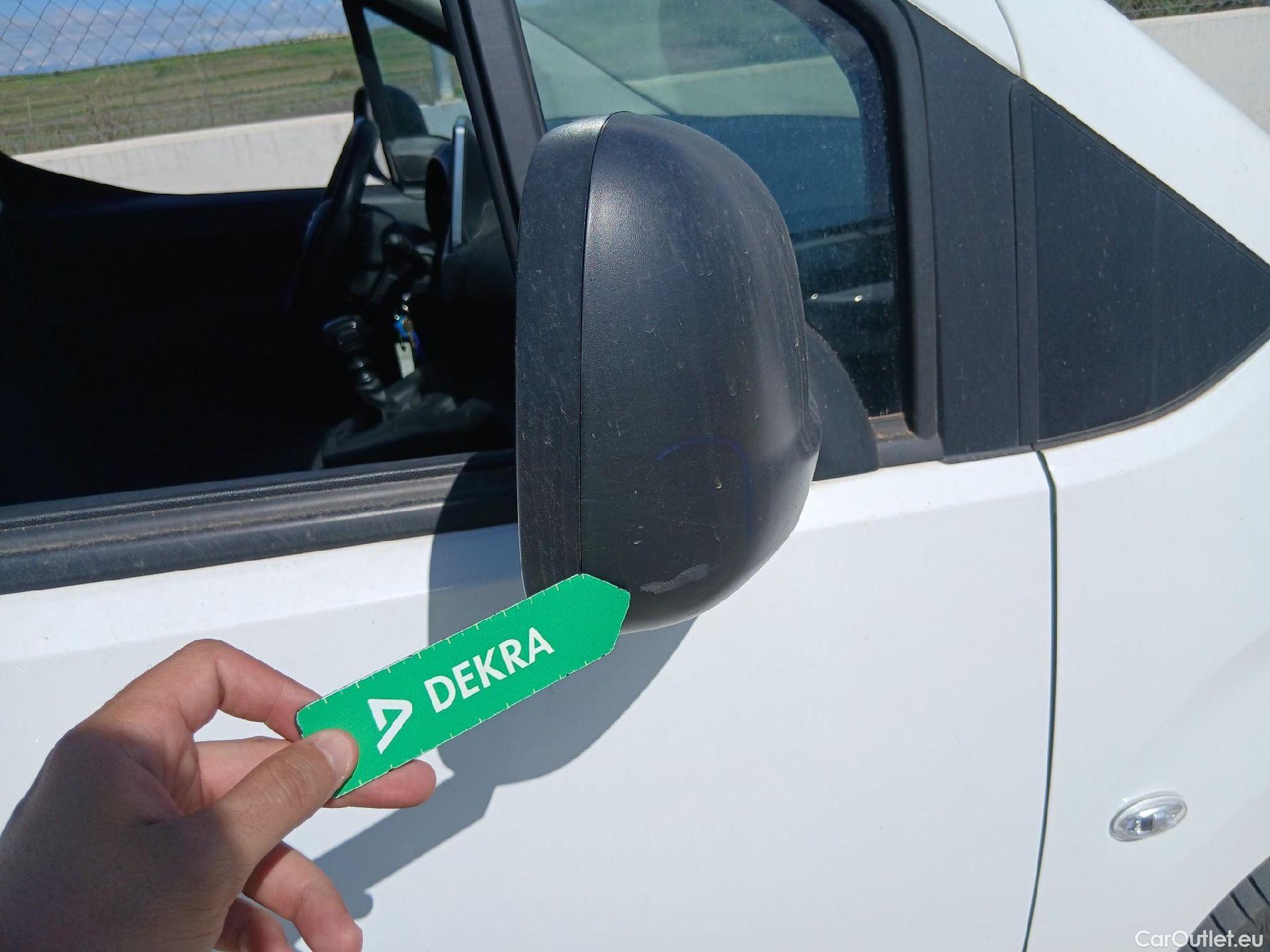  Citroen  Berlingo CITROEN  / 2018 / 3P / furgón derivado de turismo Talla M BlueHDi 100 CONTROL (AC2) #14