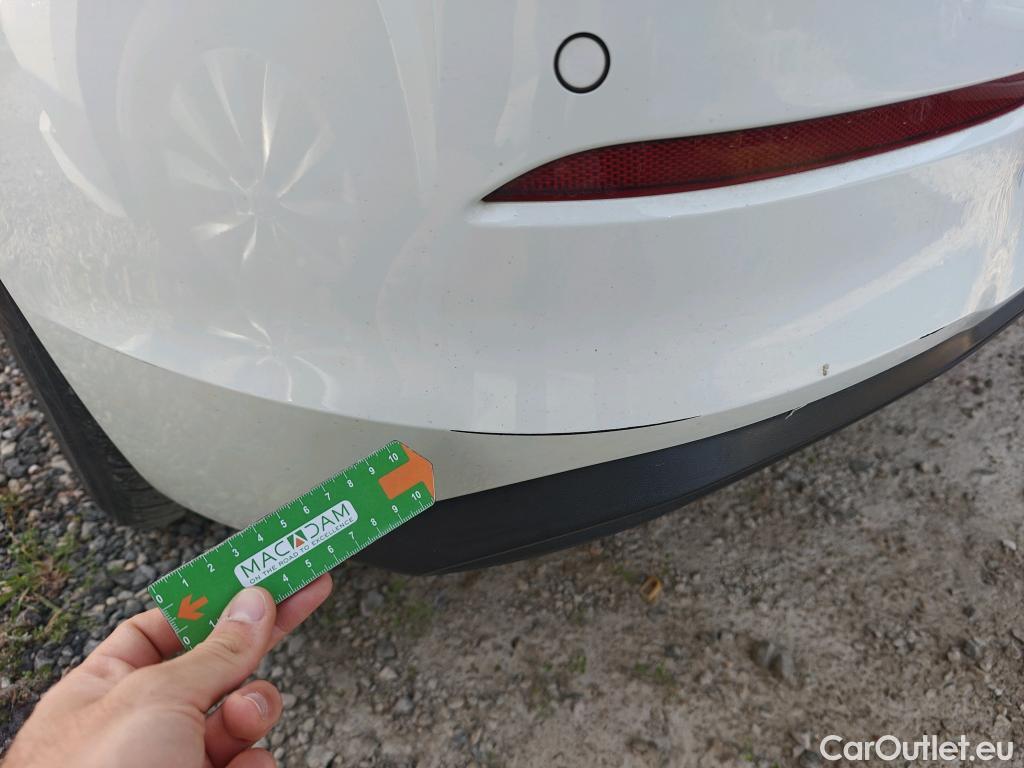  Volkswagen  Golf  VOLKSWAGEN / 2020 / 5P / berlina con portón Life 1.0 eTSI 81kW (110CV) DSG #17