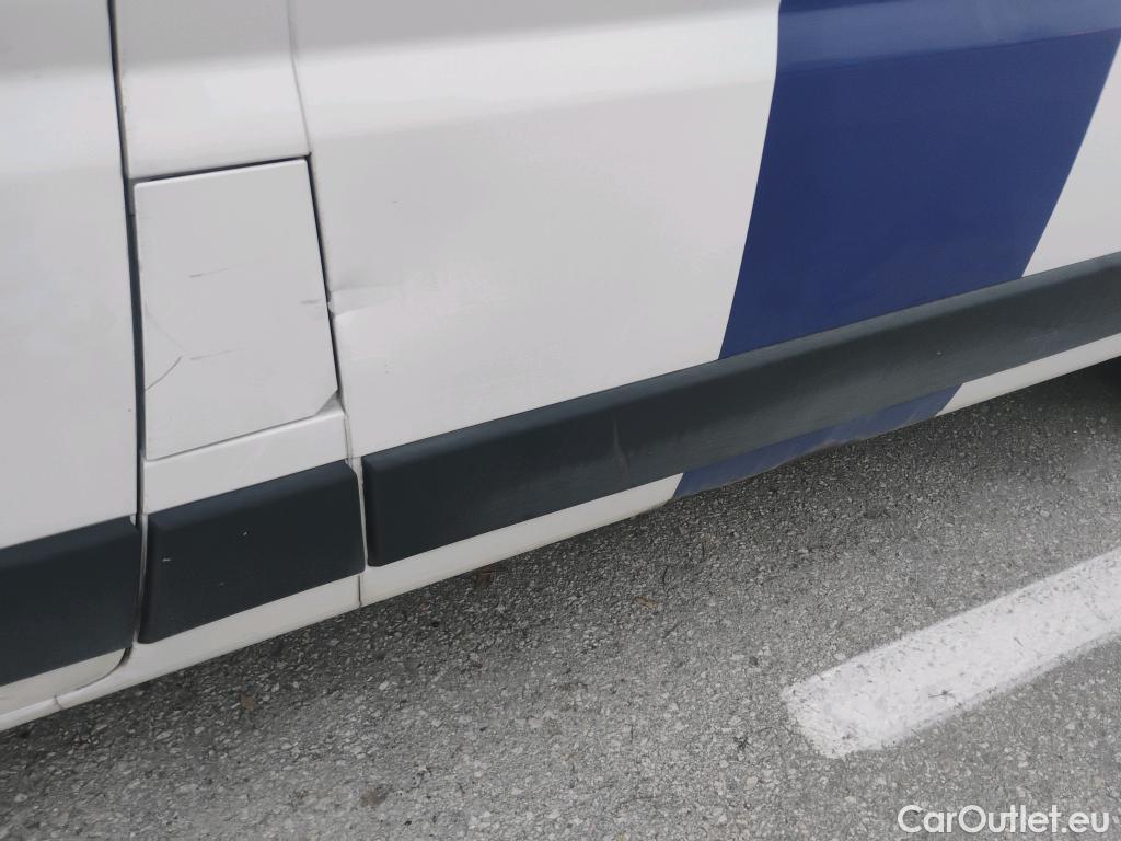  Fiat  Ducato FIAT e- / 2014 / 4P / furgón acristalado e- Furgón 3.500 L2 H2 47 kW #5