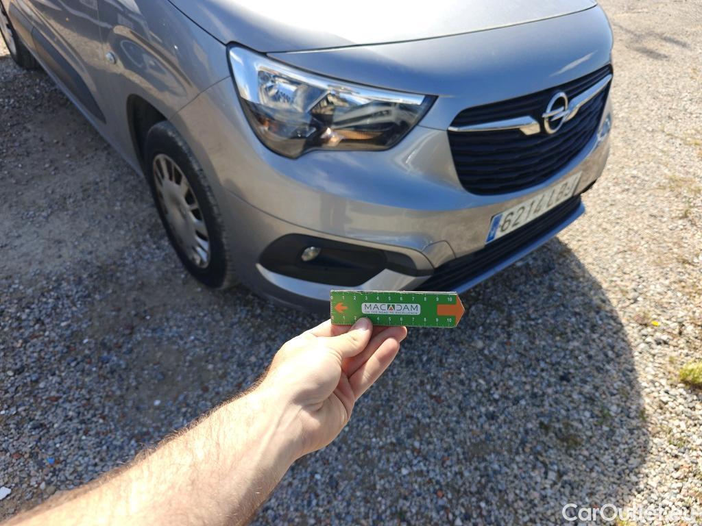  Opel  Combo OPEL  Life / 2018 / 5P / monovolumen compacto 1.5 TD 75kW (100CV) S/S Selective L (CX) #17