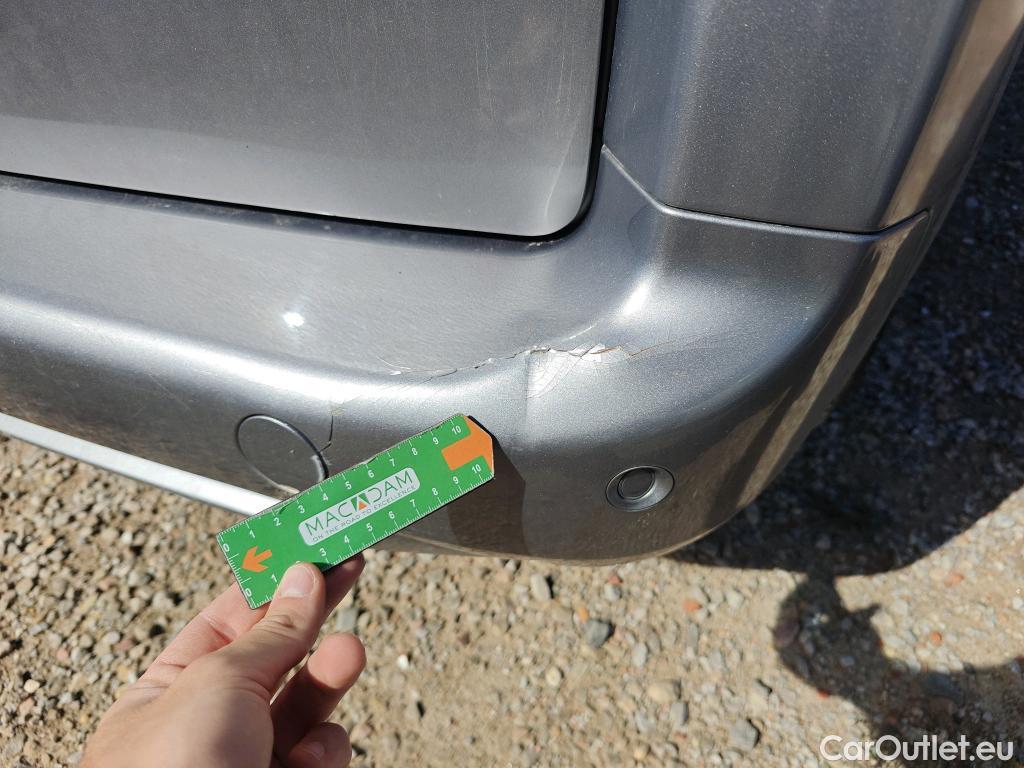  Opel  Combo OPEL  Life / 2018 / 5P / monovolumen compacto 1.5 TD 75kW (100CV) S/S Selective L (CX) #7