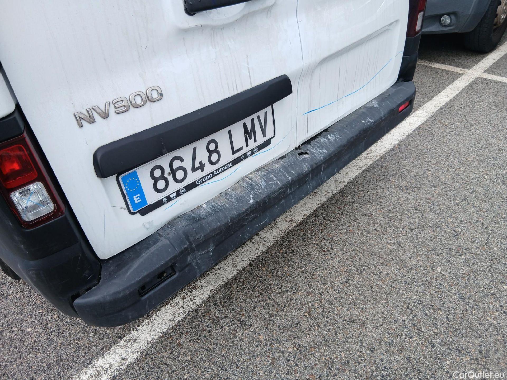  Nissan  NV300 NISSAN  / 2016 / 4P / furgón 2.0dCi 88kW (120CV) L1H1 1T Optima #25