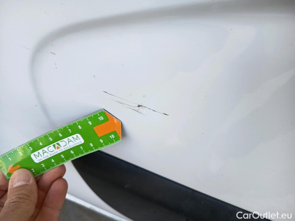  Nissan  NV400 NISSAN  / 2011 / 2P / chasis cabina L3H1 3,5T 2.3dCi 107kW FWD COMFORT #10