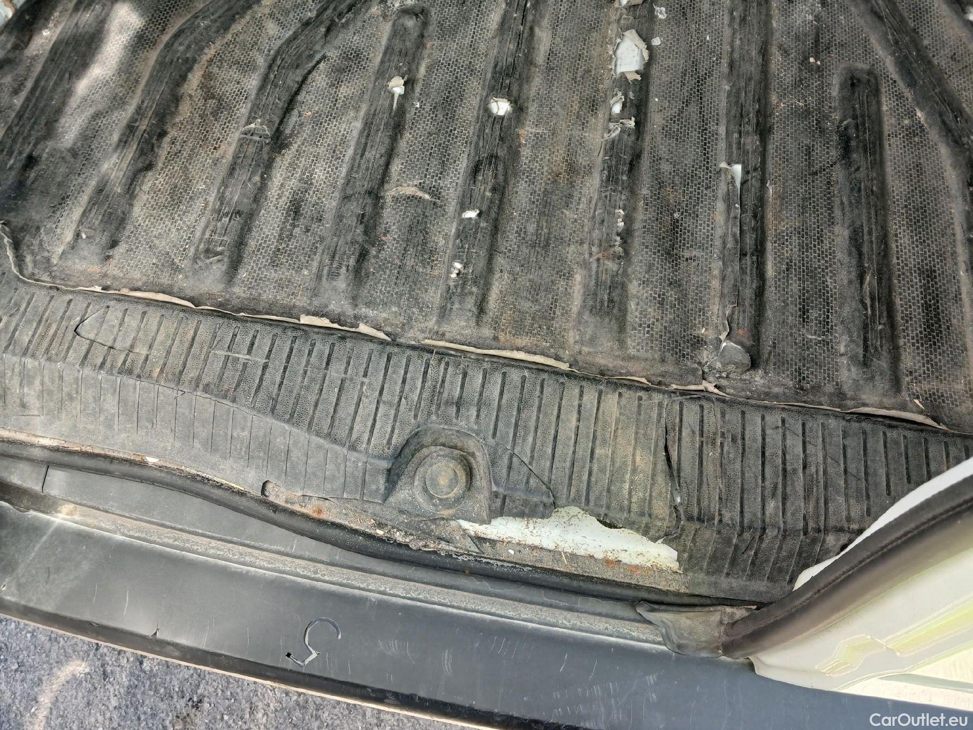  Mercedes  Citan MERCEDES-BENZ  / 2021 / 4P / furgón derivado de turismo 110 CDI 70kW Furgón Base Largo #26