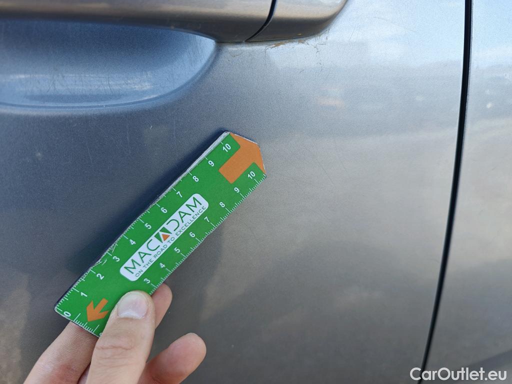  Opel  Combo OPEL  Life / 2018 / 5P / monovolumen compacto 1.5 TD 75kW (100CV) S/S Selective L (CX) #29